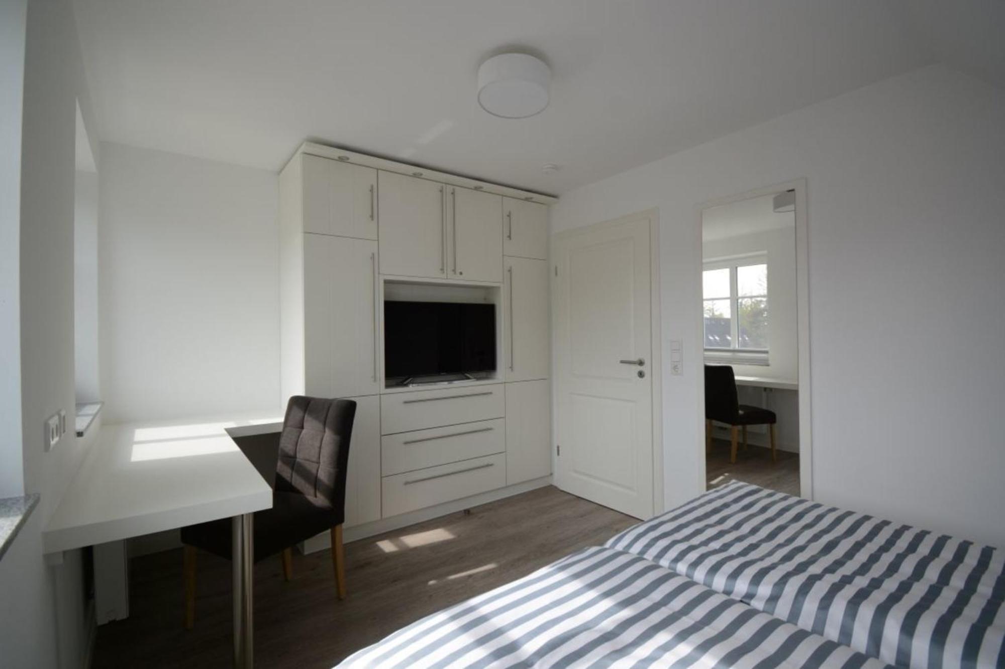 Haus Veronika Links Wyk auf Föhr Buitenkant foto